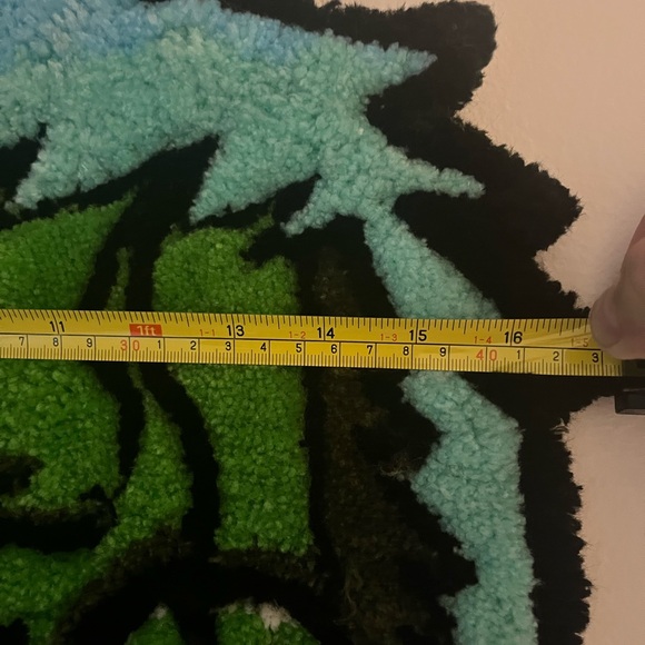 Handmade Zombie Face Wall Rug - Picture 9 of 16